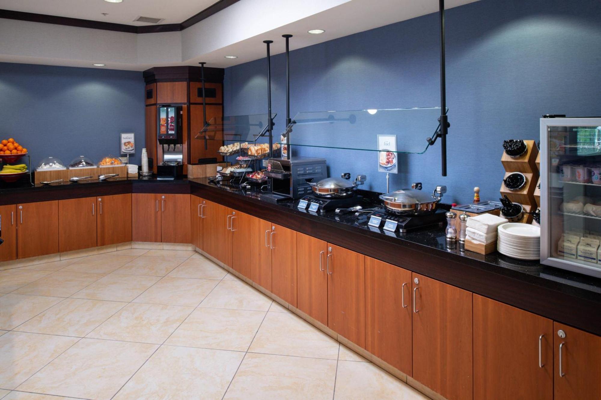 Fairfield Inn & Suites Santa Cruz - Капитола Экстерьер фото