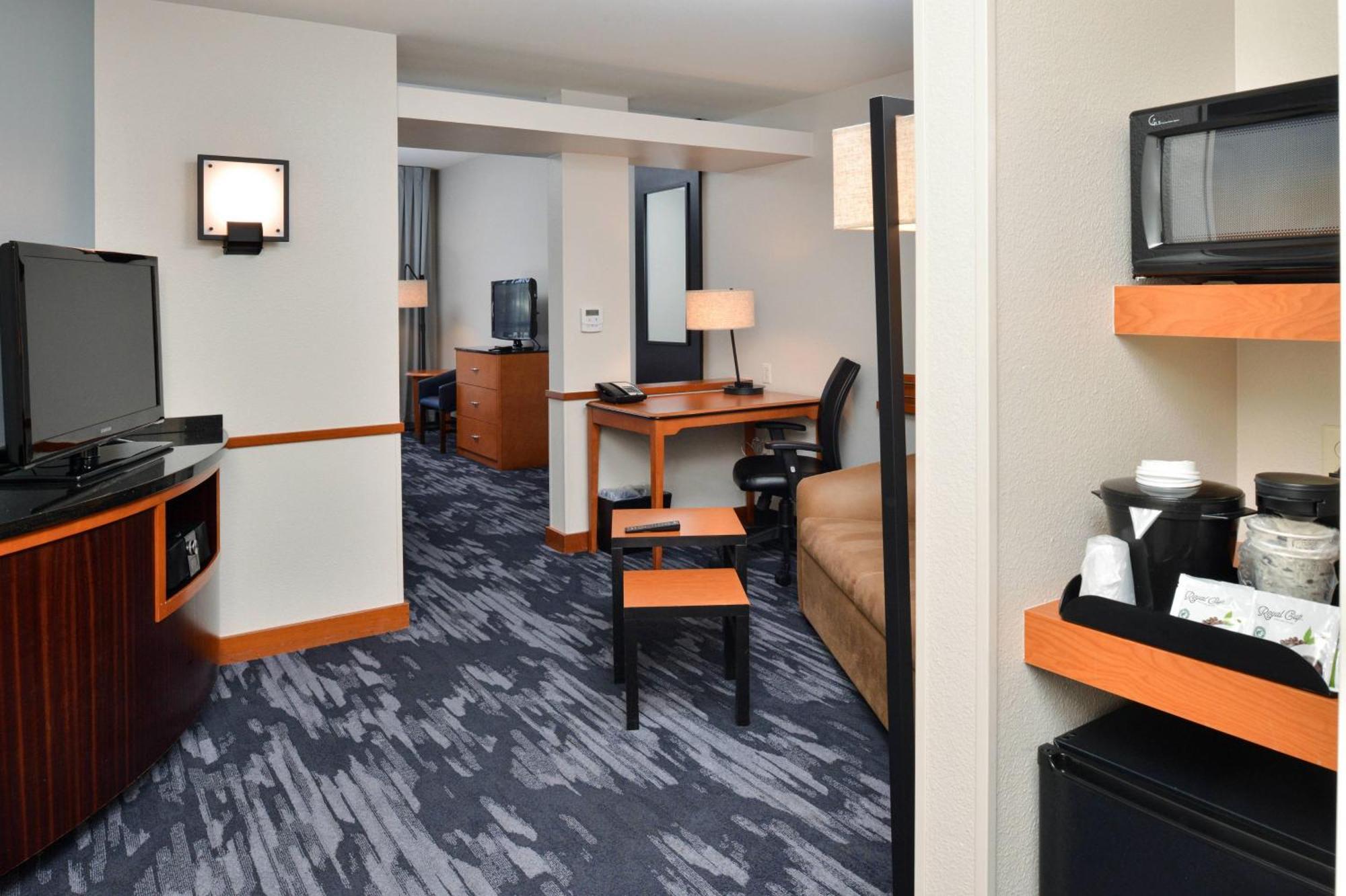 Fairfield Inn & Suites Santa Cruz - Капитола Экстерьер фото